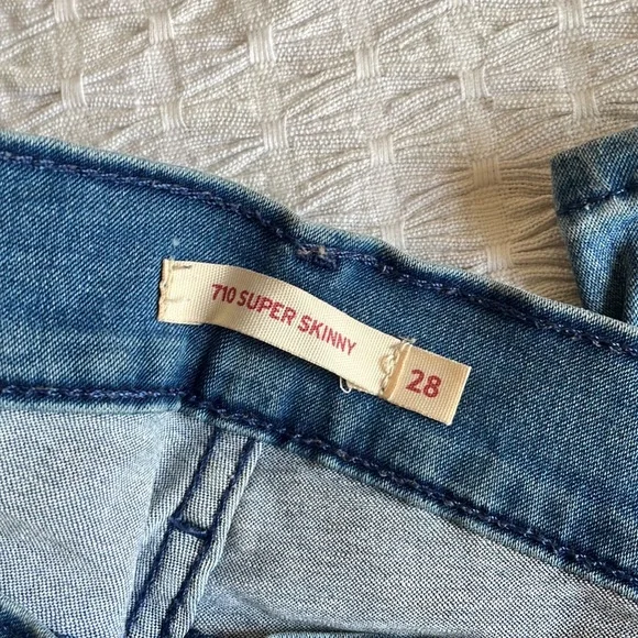 LEVIS blue jeans 710 skinny fit - Picture 3 of 8